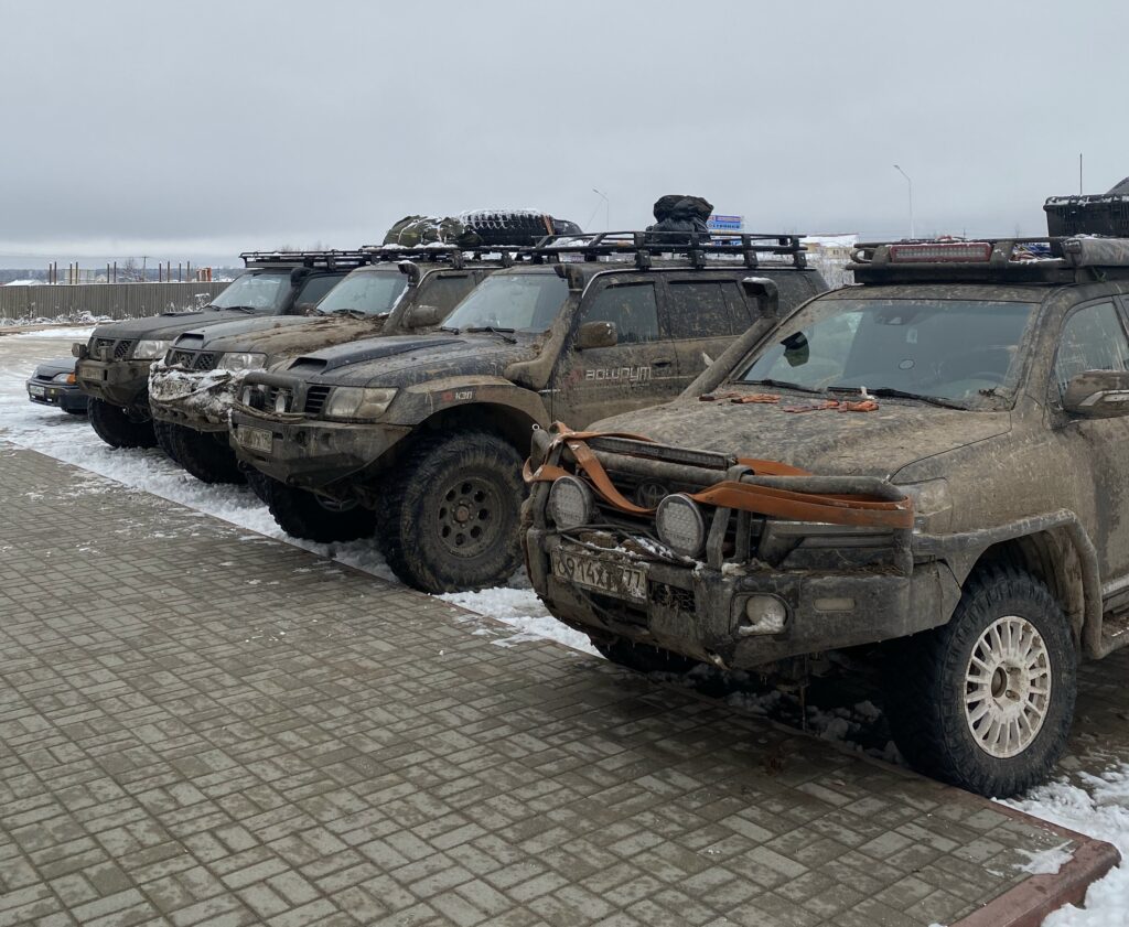 Воломы. Конец маршрута. Кичменгский городог. Общее фото экипажей КЭП Маршрут Воломы. Конец маршрута. Кичменгский городог. Общее фото экипажей КЭП Маршрут